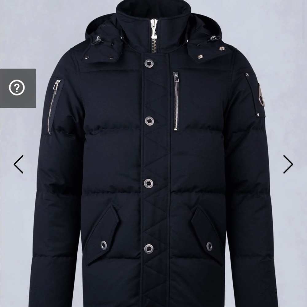 Mens Moose Knuckles 

Original 3Q Jacket 

Navy Blue 

Size Medium